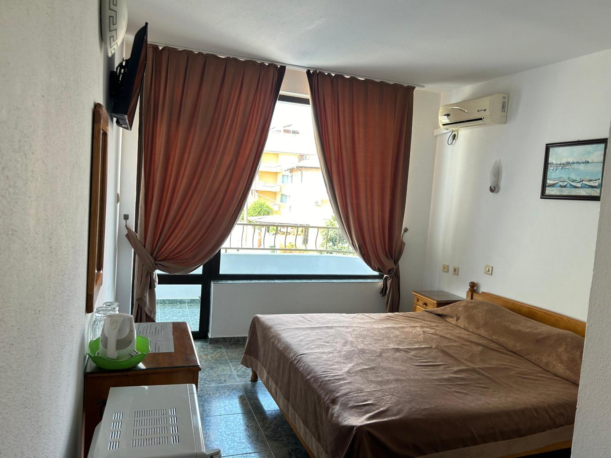 Къща"Перла" Hotel Ravda Exterior photo